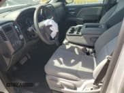 ✅ 2018 Chevrolet Silverado 1500 Custom • VIN: 1GCRCPEH9JZ117059 • Лот: 72657784. Опубликован ранее на Copart с пробегом 65 585 миль. Бесплатный доступ к архиву аукционных продаж из США и подробный отчёт об истории автомобиля на DreamBid. Изображение 7.