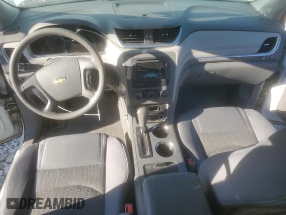 ✅ 2016 Chevrolet Traverse LS • VIN: 1GNKVFED4GJ143795 • Lot: 81003235. Wystawiony na Copart z przebiegiem 88 846 mil. Bezpłatny archiwum sprzedaży aukcyjnych z USA i szczegółowy raport historii pojazdu na DreamBid. Zdjęcie 8.