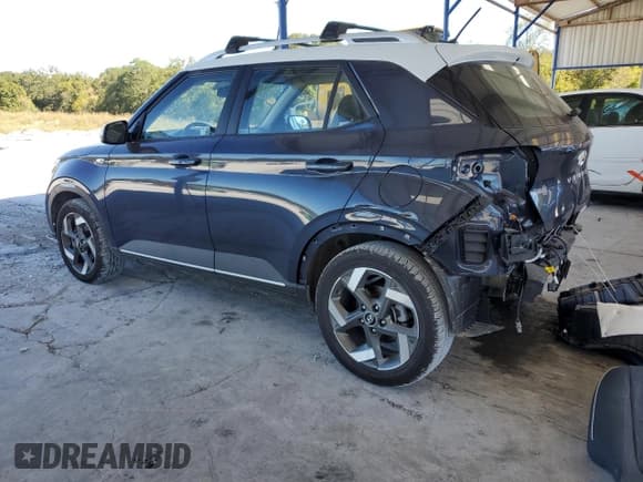 ✅ 2025 Hyundai Venue SEL • VIN: KMHRC8A34SU380537 • Lot: 86080655. Listed on Copart with 5,004 mi. Free auction sales archive from the USA and detailed vehicle history report at DreamBid. Image 2.