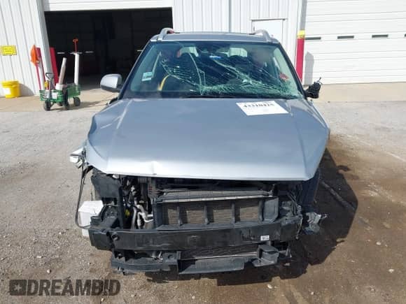 2021 Hyundai Venue SEL z VIN KMHRC8A32MU105588, wystawiony jako IAAI lot #43310425 z przebiegiem 41 030 mil mil oraz . Historia ofert i sprzedaży dostępna na DreamBid. Obrazek 11.