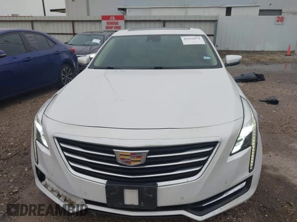 ✅ 2016 Cadillac CT6 AWD • VIN: 1G6KB5RS4GU162062 • Lot: 42635674. Listed on IAAI with 89,521 mi. Free auction sales archive from the USA and detailed vehicle history report at DreamBid. Image 12.