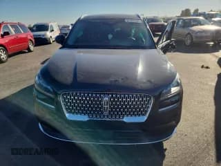 ✅ 2022 Lincoln Corsair Standard • VIN: 5LMCJ1C93NUL24031 • Lot: 87461155. Wystawiony na Copart z przebiegiem 32 686 mil. Bezpłatny archiwum sprzedaży aukcyjnych z USA i szczegółowy raport historii pojazdu na DreamBid. Zdjęcie 5.