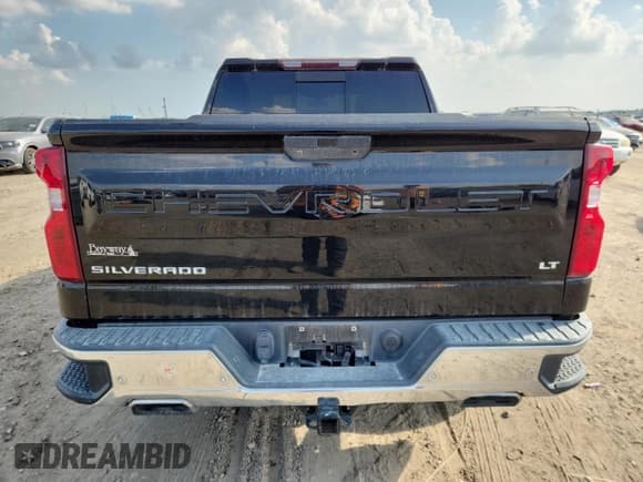 ✅ 2019 Chevrolet Silverado 1500 LT • VIN: 3GCUYDED2KG137470 • Lot: 67926515. Listed on Copart with 100,340 mi. Free auction sales archive from the USA and detailed vehicle history report at DreamBid. Image 6.