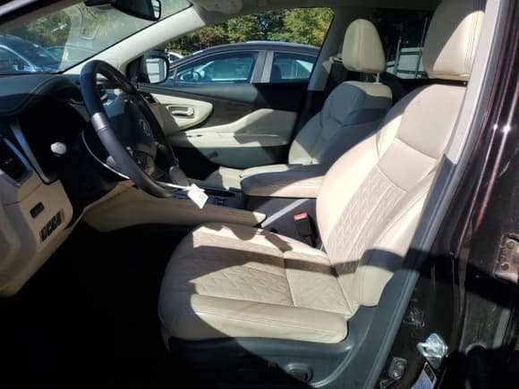 ✅ 2021 Nissan Murano Platinum • VIN: 5N1AZ2DJ8MC101294 • Lot: 90560635. Listed on Copart with 134,834 mi. Free auction sales archive from the USA and detailed vehicle history report at DreamBid. Image 7.