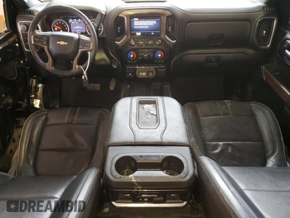 ✅ 2019 Chevrolet Silverado 1500 High Country • VIN: 1GCUYHEL7KZ363258 • Lot: 44202264. Wystawiony na Copart z przebiegiem 28 885 mil. Bezpłatny archiwum sprzedaży aukcyjnych z USA i szczegółowy raport historii pojazdu na DreamBid. Zdjęcie 8.