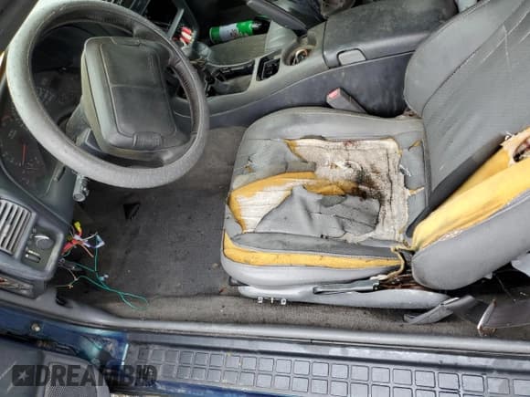 ✅ 1997 Chevrolet Camaro Z28 • VIN: 2G1FP32P5V2139637 • Лот: 39862094. Опубликован ранее на Copart с пробегом Не указан. Бесплатный доступ к архиву аукционных продаж из США и подробный отчёт об истории автомобиля на DreamBid. Изображение 7.