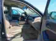 2015 Chevrolet Suburban LT z VIN 1GNSCJKC7FR142418, wystawiony jako IAAI lot #43195354 z przebiegiem 221 278 mil mil oraz . Historia ofert i sprzedaży dostępna na DreamBid. Obrazek 5.