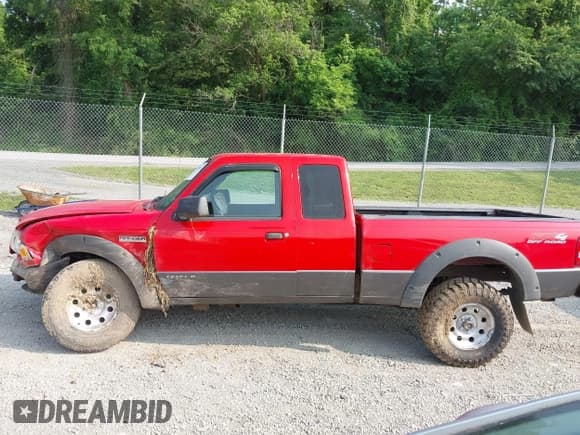 ✅ 2006 Ford Ranger XLT • VIN: 1FTZR45E86PA08386 • Lot: 42471044. Listed on IAAI with 165,153 mi. Free auction sales archive from the USA and detailed vehicle history report at DreamBid. Image 14.
