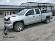 ✅ 2018 Chevrolet Silverado 1500 Work Truck • VIN: 1GCVKNEH7JZ165715 • Lot: 54743555. Wystawiony na Copart z przebiegiem 140 893 mil. Bezpłatny archiwum sprzedaży aukcyjnych z USA i szczegółowy raport historii pojazdu na DreamBid. Zdjęcie 1.