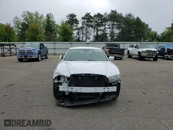✅ 2013 Dodge Charger SXT • VIN: 2C3CDXJG7DH564305 • Lot: 82084615. Listed on Copart with 83,713 mi. Free auction sales archive from the USA and detailed vehicle history report at DreamBid. Image 14.