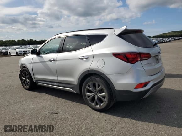 ✅ 2018 Hyundai Santa Fe Ultimate • VIN: 5XYZWDLA1JG535240 • Lot: 67973885. Wystawiony na Copart z przebiegiem 28 871 mil. Bezpłatny archiwum sprzedaży aukcyjnych z USA i szczegółowy raport historii pojazdu na DreamBid. Zdjęcie 2.