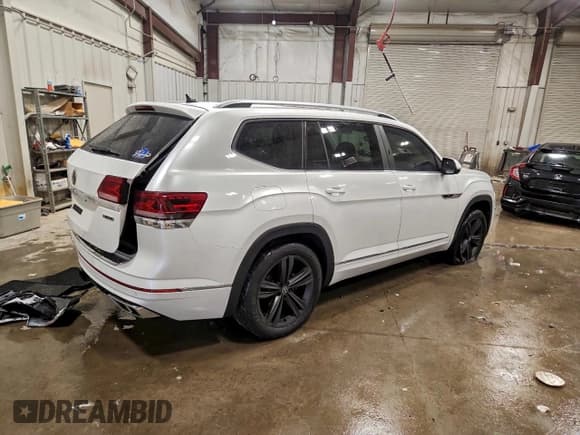 ✅ 2022 Volkswagen Atlas SEL R-Line • VIN: 1V2AR2CA8NC524494 • Lot: 94137575. Wystawiony na Copart z przebiegiem 60 014 mil. Bezpłatny archiwum sprzedaży aukcyjnych z USA i szczegółowy raport historii pojazdu na DreamBid. Zdjęcie 3.