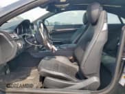 ✅ 2017 Mercedes-Benz E 400 • VIN: WDDKJ6FB6HF360650 • Lot: 84915105. Wystawiony na Copart z przebiegiem 67 895 mil. Bezpłatny archiwum sprzedaży aukcyjnych z USA i szczegółowy raport historii pojazdu na DreamBid. Zdjęcie 7.