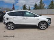 ✅ 2019 Ford Escape Titanium • VIN: 1FMCU9J99KUC21963 • Лот: 42186434. Опубликован ранее на IAAI с пробегом 60 578 миль. Бесплатный доступ к архиву аукционных продаж из США и подробный отчёт об истории автомобиля на DreamBid. Изображение 13.