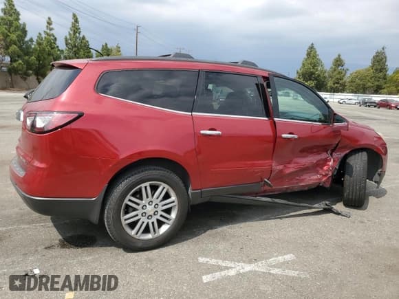 ✅ 2013 Chevrolet Traverse LT • VIN: 1GNKRGKD0DJ169692 • Lot: 72204754. Wystawiony na Copart z przebiegiem 88 481 mil. Bezpłatny archiwum sprzedaży aukcyjnych z USA i szczegółowy raport historii pojazdu na DreamBid. Zdjęcie 3.