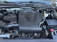 ✅ 2016 Toyota Tacoma Limited • VIN: 5TFHZ5BN5GX007493 • Lot: 70233115. Wystawiony na Copart z przebiegiem 86 313 mil. Bezpłatny archiwum sprzedaży aukcyjnych z USA i szczegółowy raport historii pojazdu na DreamBid. Zdjęcie 7.