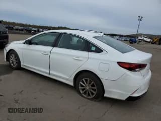 ✅ 2018 Hyundai Sonata SE • VIN: 5NPE24AFXJH716189 • Lot: 38557333. Listed on Copart with 171,216 mi. Free auction sales archive from the USA and detailed vehicle history report at DreamBid. Image 2.