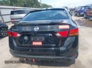 ✅ 2019 Nissan Altima S • VIN: 1N4BL4BV5KN303383 • Лот: 43035607. Опубликован ранее на IAAI с пробегом 122 309 миль. Бесплатный доступ к архиву аукционных продаж из США и подробный отчёт об истории автомобиля на DreamBid. Изображение 17.