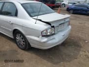 ✅ 2004 Hyundai Sonata GLS • VIN: KMHWF35HX4A006490 • Lot: 42493211. Listed on IAAI with 90,038 mi. Free auction sales archive from the USA and detailed vehicle history report at DreamBid. Image 6.