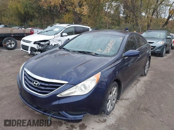 ✅ 2011 Hyundai Sonata GLS • VIN: 5NPEB4AC8BH240001 • Lot: 43657293. Wystawiony na IAAI z przebiegiem 115 205 mil. Bezpłatny archiwum sprzedaży aukcyjnych z USA i szczegółowy raport historii pojazdu na DreamBid. Zdjęcie 2.