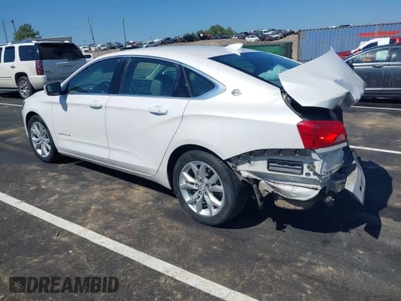✅ 2018 Chevrolet Impala LT • VIN: 2G1105SA1J9105914 • Lot: 43358115. Wystawiony na IAAI z przebiegiem 134 506 mil. Bezpłatny archiwum sprzedaży aukcyjnych z USA i szczegółowy raport historii pojazdu na DreamBid. Zdjęcie 3.