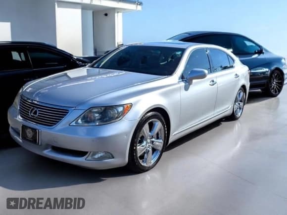 ✅ 2007 Lexus LS 460 L • VIN: JTHGL46F975007XXX • Lot: 59621155. Listed on Copart with 158,806 mi. Free auction sales archive from the USA and detailed vehicle history report at DreamBid. Image 2.