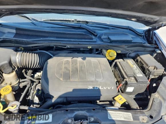 ✅ 2014 Dodge Grand Caravan R/T • VIN: 2C4RDGEG6ER431059 • Lot: 81301235. Listed on Copart with 128,718 mi. Free auction sales archive from the USA and detailed vehicle history report at DreamBid. Image 12.