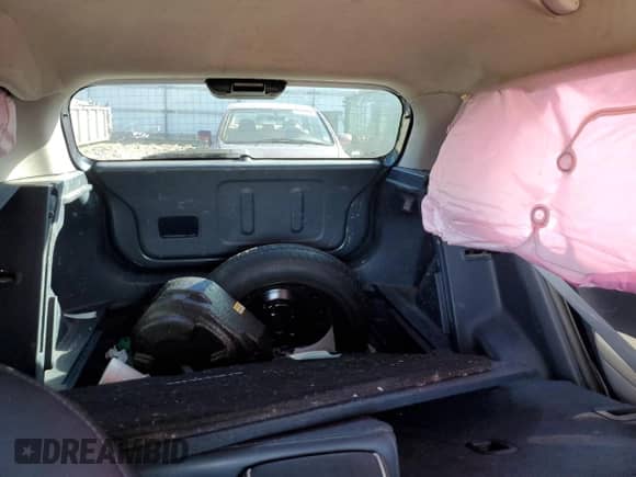 ✅ 2020 Hyundai Venue SEL • VIN: KMHRC8A37LU042325 • Лот: 83389544. Размещён на Copart с пробегом 129 672 миль миль. Получите бесплатный доступ к архиву аукционных продаж из США и посмотрите подробный отчёт об истории автомобиля на DreamBid. Изображение 10.