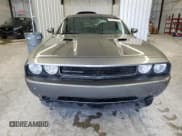 ✅ 2012 Dodge Challenger SXT • VIN: 2C3CDYAG1CH174885 • Lot: 44727385. Wystawiony na Copart z przebiegiem 219 845 mil. Bezpłatny archiwum sprzedaży aukcyjnych z USA i szczegółowy raport historii pojazdu na DreamBid. Zdjęcie 5.