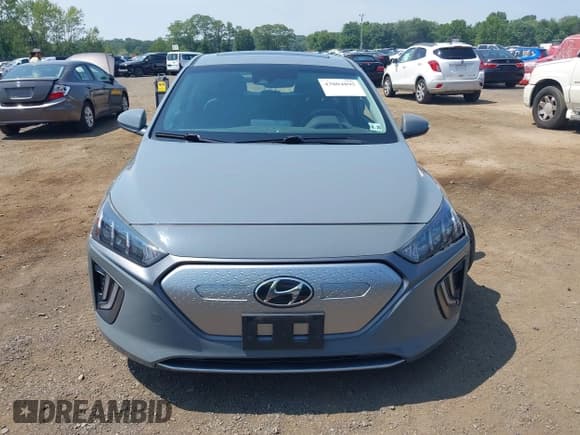 ✅ 2020 Hyundai Ioniq Limited • VIN: KMHC85LJ3LU061293 • Lot: 43004895. Listed on IAAI with 56,437 mi. Free auction sales archive from the USA and detailed vehicle history report at DreamBid. Image 12.