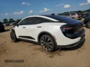 ✅ 2025 Toyota Crown Platinum • VIN: JTDAFAAFXS3011892 • Lot: 67639915. Wystawiony na Copart z przebiegiem 3 406 mil. Bezpłatny archiwum sprzedaży aukcyjnych z USA i szczegółowy raport historii pojazdu na DreamBid. Zdjęcie 2.