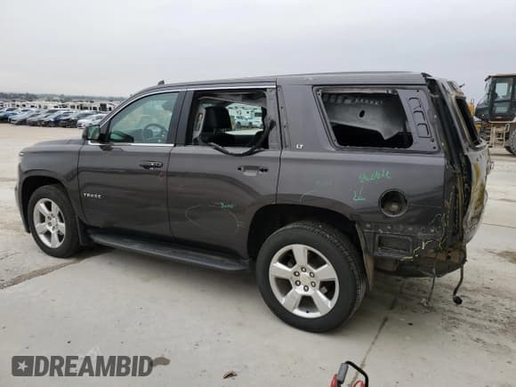 ✅ 2016 Chevrolet Tahoe LT • VIN: 1GNSKBKC4GR146131 • Lot: 84608435. Wystawiony na Copart z przebiegiem 108 877 mil. Bezpłatny archiwum sprzedaży aukcyjnych z USA i szczegółowy raport historii pojazdu na DreamBid. Zdjęcie 2.