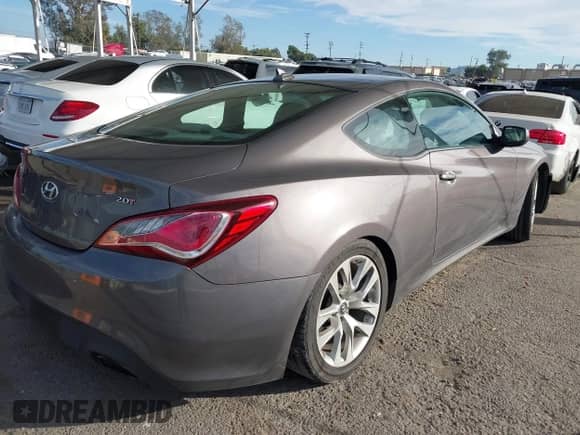 2013 Hyundai Genesis Coupe R-Spec с VIN KMHHT6KD8DU099898, выставлен на аукционе IAAI как лот 41473019 с пробегом 115 615 миль миль и . История ставок и продаж доступна на DreamBid. Изображение 4.