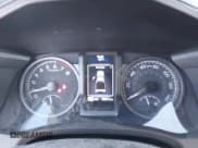 ✅ 2021 Toyota Tacoma SR • VIN: 3TYCZ5AN2MT023832 • Lot: 43542339. Listed on IAAI with 80,341 mi. Free auction sales archive from the USA and detailed vehicle history report at DreamBid. Image 7.