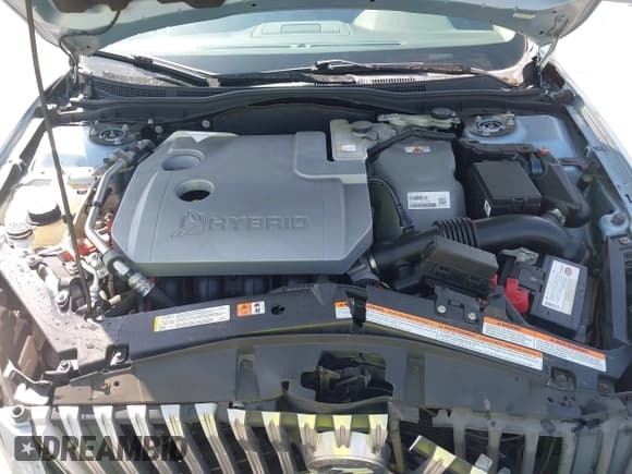 ✅ 2010 Mercury Milan Hybrid • VIN: 3MEDM0L35AR641477 • Lot: 42443628. Listed on IAAI with 102,890 mi. Free auction sales archive from the USA and detailed vehicle history report at DreamBid. Image 10.