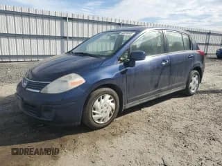 ✅ 2007 Nissan Versa S • VIN: 3N1BC13E47L389447 • Lot: 70140565. Listed on Copart with 153,361 mi. Free auction sales archive from the USA and detailed vehicle history report at DreamBid. Image 1.