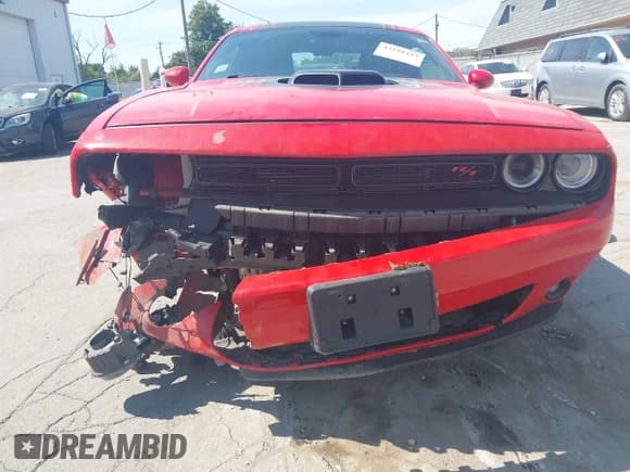 ✅ 2016 Dodge Challenger R/T Plus • VIN: 2C3CDZBT3GH299992 • Lot: 43188443. Listed on IAAI with 57,177 mi. Free auction sales archive from the USA and detailed vehicle history report at DreamBid. Image 6.