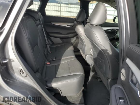 ✅ 2020 Infiniti QX50 Essential • VIN: 3PCAJ5M17LF121194 • Lot: 85143375. Wystawiony na Copart z przebiegiem 28 192 mil. Bezpłatny archiwum sprzedaży aukcyjnych z USA i szczegółowy raport historii pojazdu na DreamBid. Zdjęcie 10.