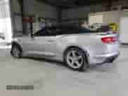 2019 Chevrolet Camaro 1LT с VIN 1G1FB3DX6K0112911, выставлен на аукционе Copart как лот 67308785 с пробегом 83 238 миль миль и Списание • Salvage title. История ставок и продаж доступна на DreamBid. Изображение 2.