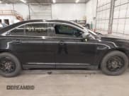 ✅ 2016 Ford Police Interceptor • VIN: 1FAHP2MT5GG132337 • Лот: 41984882. Опубликован ранее на IAAI с пробегом Не указан. Бесплатный доступ к архиву аукционных продаж из США и подробный отчёт об истории автомобиля на DreamBid. Изображение 13.