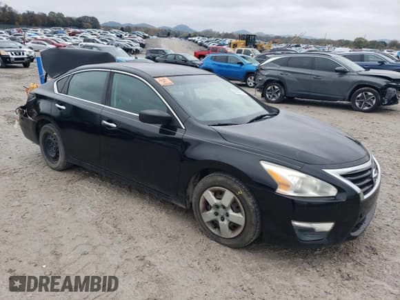 ✅ 2015 Nissan Altima SV • VIN: 1N4AL3AP2FC590871 • Lot: 90828755. Wystawiony na Copart z przebiegiem 156 453 mil. Bezpłatny archiwum sprzedaży aukcyjnych z USA i szczegółowy raport historii pojazdu na DreamBid. Zdjęcie 4.