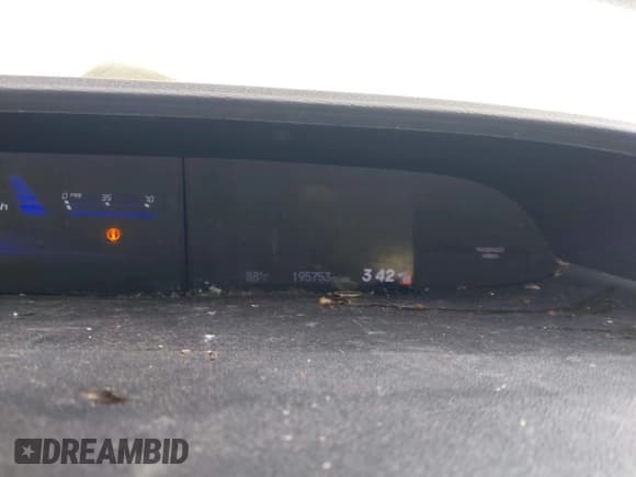 ✅ 2015 Honda Civic LX • VIN: 2HGFG3B50FH514386 • Lot: 39932814. Listed on IAAI with 195,753 mi. Free auction sales archive from the USA and detailed vehicle history report at DreamBid. Image 7.