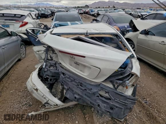 ✅ 2006 Mercedes-Benz C 230 Sport • VIN: WDBRF52H36F787455 • Lot: 85528235. Wystawiony na Copart z przebiegiem Nie podano. Bezpłatny archiwum sprzedaży aukcyjnych z USA i szczegółowy raport historii pojazdu na DreamBid. Zdjęcie 6.