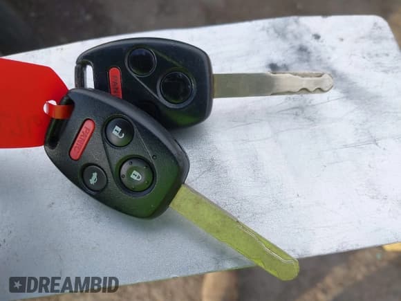 ✅ 2007 Honda Accord EX-L • VIN: 1HGCM56877A171605 • Лот: 43692276. Опубликован ранее на IAAI с пробегом 195 744 миль. Бесплатный доступ к архиву аукционных продаж из США и подробный отчёт об истории автомобиля на DreamBid. Изображение 11.