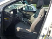 ✅ 2017 Hyundai Santa Fe 2.4L • VIN: 5XYZUDLBXHG423657 • Лот: 59458744. Опубликован ранее на Copart с пробегом 105 726 миль. Бесплатный доступ к архиву аукционных продаж из США и подробный отчёт об истории автомобиля на DreamBid. Изображение 7.