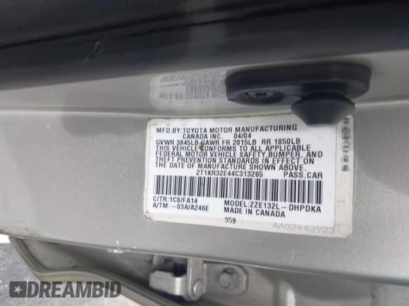 ✅ 2004 Toyota Matrix Std • VIN: 2T1KR32E44C313265 • Lot: 43246714. Listed on IAAI with 135,180 mi. Free auction sales archive from the USA and detailed vehicle history report at DreamBid. Image 9.