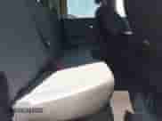 2024 Ram 1500 SLT z VIN 1C6RR7GG5RS157721, wystawiony jako IAAI lot #42962151 z przebiegiem 32 017 mil mil oraz . Historia ofert i sprzedaży dostępna na DreamBid. Obrazek 8.