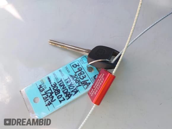 ✅ 2004 Toyota Tundra SR5 • VIN: 5TBET34124S437317 • Lot: 42255393. Listed on IAAI with 308,387 mi. Free auction sales archive from the USA and detailed vehicle history report at DreamBid. Image 11.