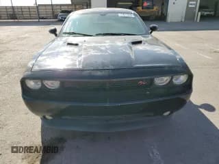 ✅ 2012 Dodge Challenger R/T • VIN: 2C3CDYBT5CH194097 • Lot: 71817214. Wystawiony na Copart z przebiegiem 126 945 mil. Bezpłatny archiwum sprzedaży aukcyjnych z USA i szczegółowy raport historii pojazdu na DreamBid. Zdjęcie 5.