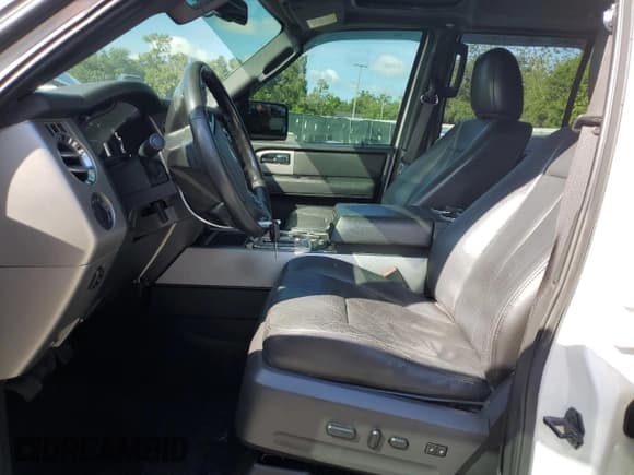 ✅ 2012 Ford Expedition Limited • VIN: 1FMJU1K50CEF62328 • Lot: 62295375. Listed on Copart with 157,566 mi. Free auction sales archive from the USA and detailed vehicle history report at DreamBid. Image 7.
